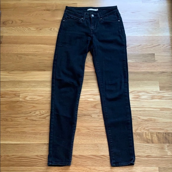 Levi’s Black Skinny Jeans - Picture 1 of 3